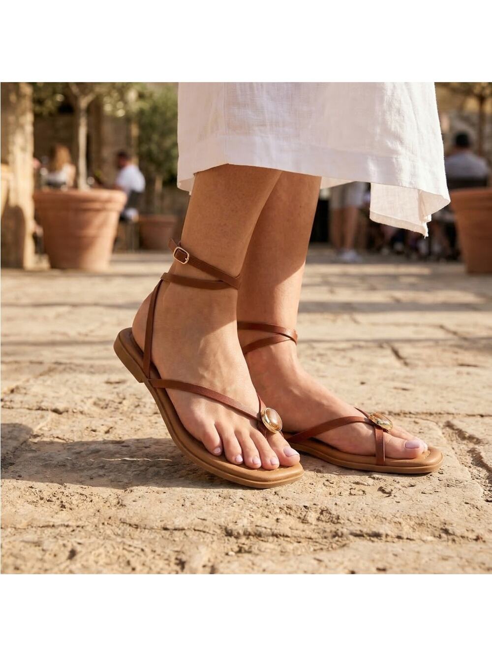 NWT Strappy Lace Up Flat Sandals Size 6 Brown Gladiator Wrap Sandals